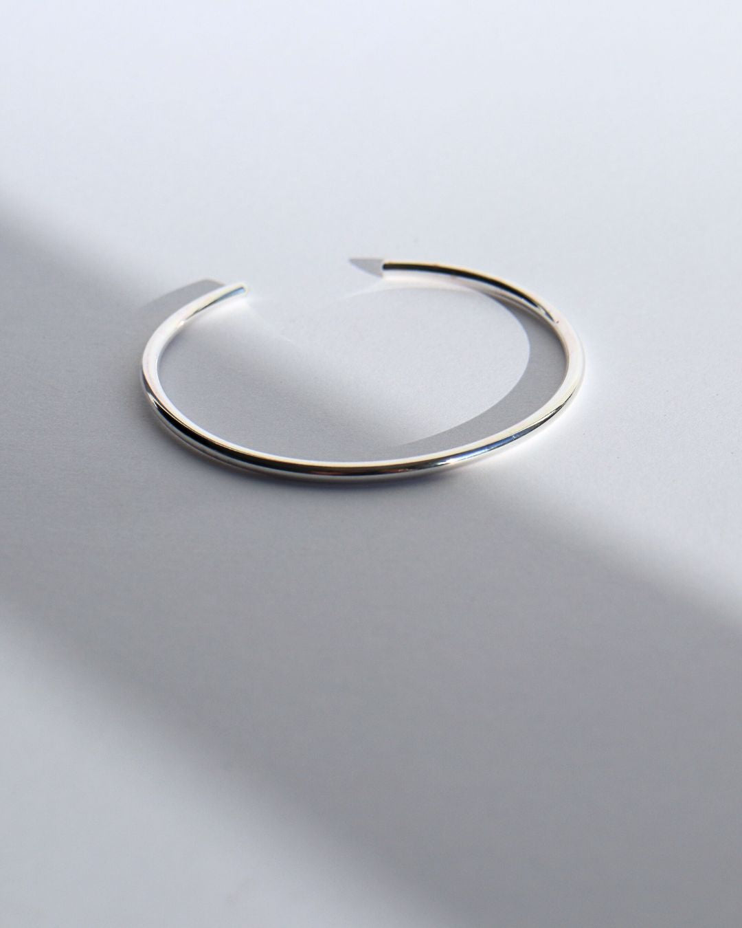 CRESCENT CUFF | SILVER BANGLE