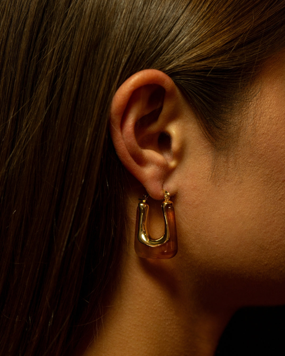 gold earrings